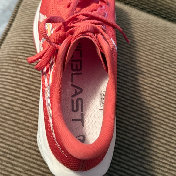 Ladies ASICS  Sonic Blast   Sz 7.5 LNC - Picture 7 of 8